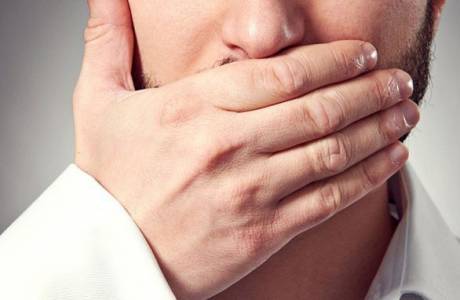 Como o herpes é transmitido?