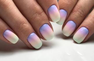 Como fazer ombre nas unhas