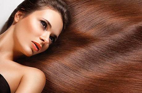 Los beneficios y daños de la silicona para el cabello.