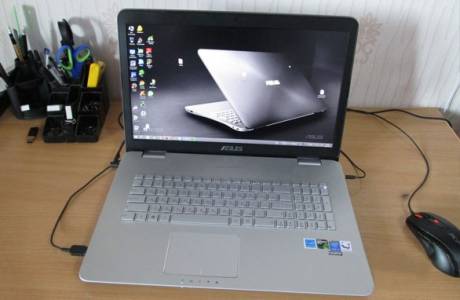 Dlaczego laptop sam się wyłącza podczas gry i pracy