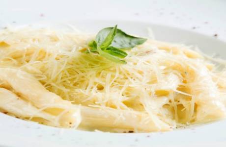 ¿Es posible comer pasta mientras se pierde peso?