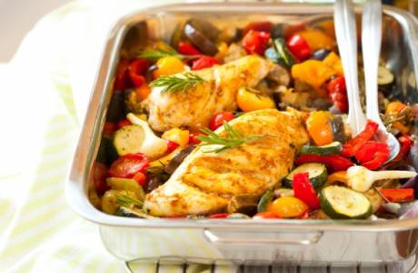 Verduras al horno con pollo