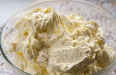 Charlotte Cream