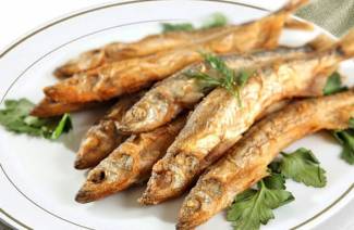 Capelin v peci