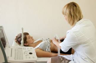 Preparação para ultra-sonografia da cavidade abdominal e rim