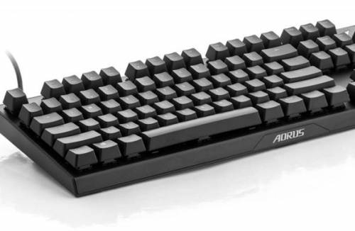 Jak włączyć klawiaturę na laptopie