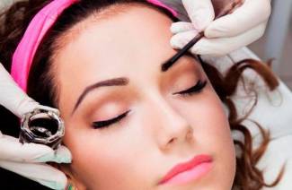 Henna Eyebrow Biotattoo