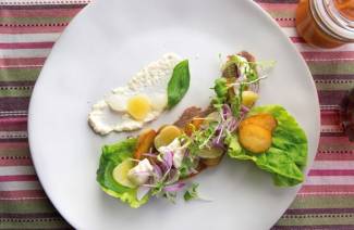 Ensalada de lengua de cerdo