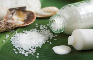 Sal marina para el cabello