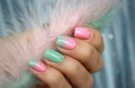 Manicure do zmiany koloru