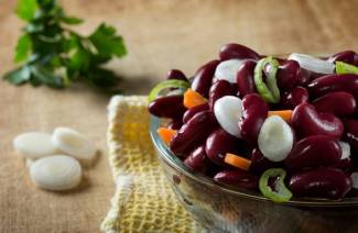 Ensalada de frijoles rojos