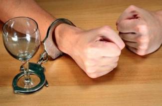 Cómo deshacerse de los antojos de alcohol