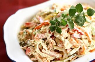 Ensalada de chorizo ahumado