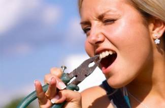 Como aliviar uma dor de dente em casa
