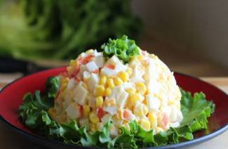Ensalada clásica de cangrejo