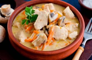 Pechuga De Pollo Con Champiñones