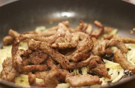 Hovädzie Stroganoff