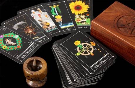 Como adivinhar em cartas de tarô