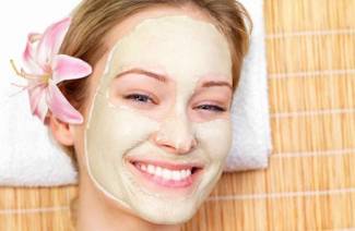 As 8 melhores máscaras faciais de clareamento
