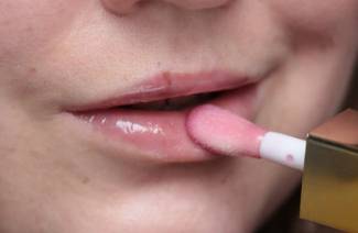5 razões para usar o óleo labial