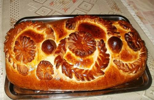Forno em uma torta com torta de repolho
