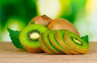 Uma fruta em um estômago vazio e 2 quilogramas desapareceram durante 2 dias! Ação poderosa