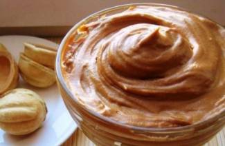 Creme de leite condensado cozido