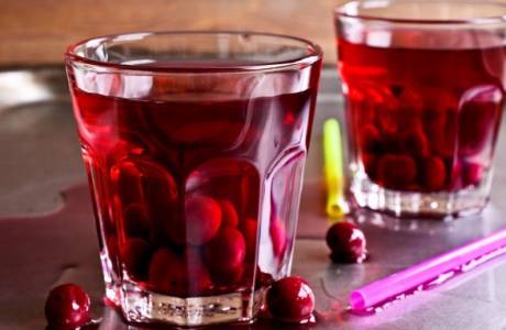 Kompot z duszonej wiśni na zimę