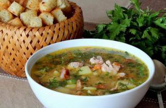 Cómo cocinar sopa de guisantes