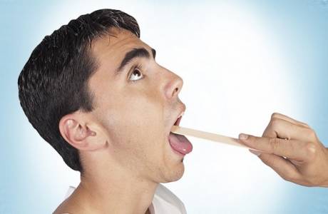 Tratamento de laringite em adultos