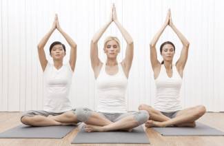 O que é yoga fitness