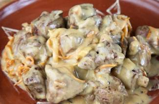Stroganoff pečeň