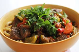 Lagman w powolnej kuchence