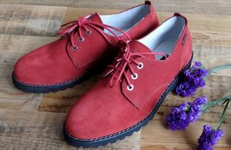 Niskie buty damskie