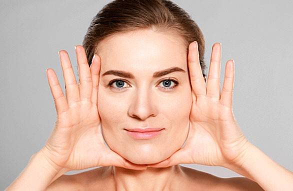 8 melhores exercícios de rugas faciais