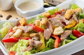Ensalada de pechuga ahumada