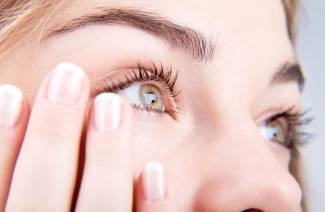 Sintomas de parasitas nos olhos de uma pessoa