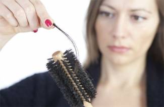 Qué hacer si el cabello se cae después del parto
