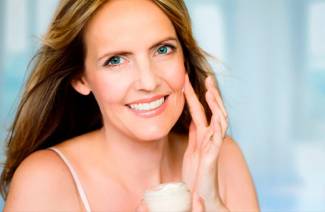 Avaliação de cremes faciais após 40
