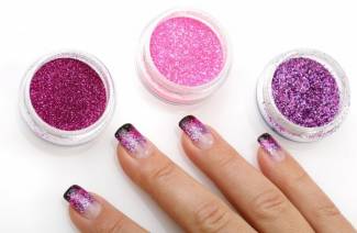 Brillo de uñas