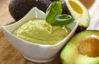 6 mascarillas para el cabello con aguacate