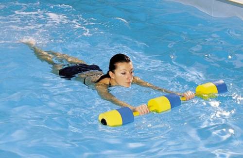 Quanto você precisa nadar na piscina para perder peso