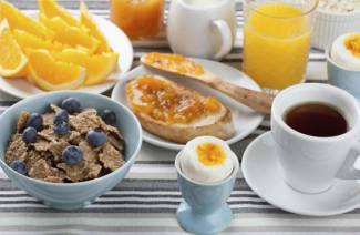 O que é melhor para comer no café da manhã enquanto perde peso