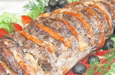 Piekarnik z pomidorem i serem