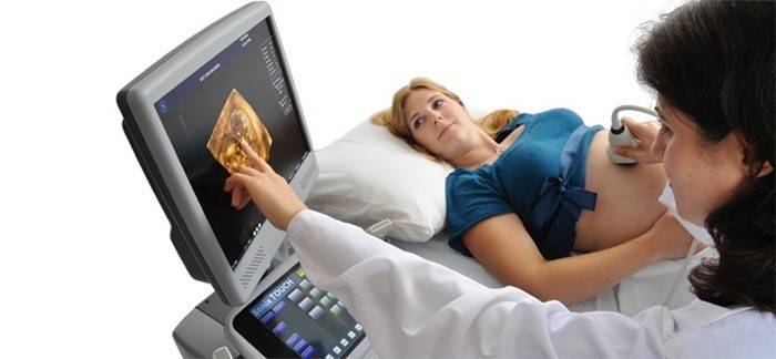 Ultrazvuk sa robí dievčaťu v 30 týždňoch tehotenstva