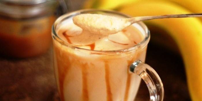 Batido de plátano y caramelo
