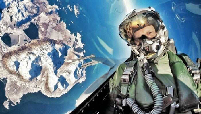Pilot selfie
