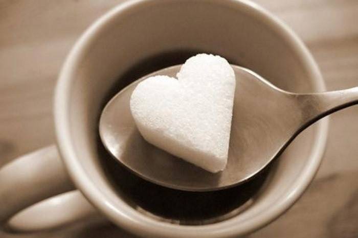 Café sin calorías con azúcar