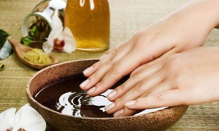 Banho de sal para manicure