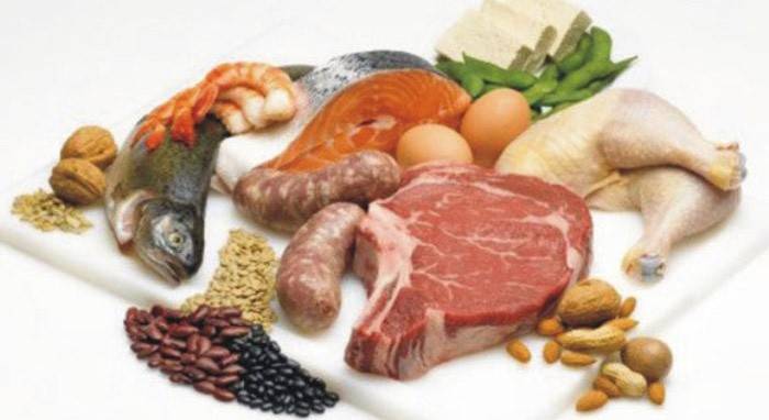 Alimentação saudável durante a secagem para as meninas